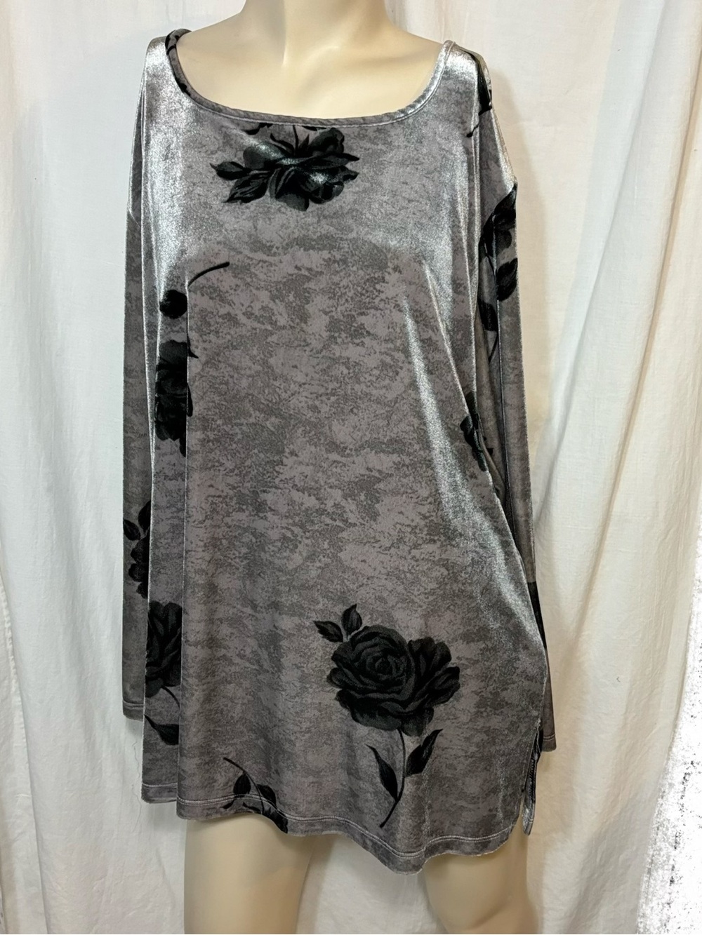 Notations women’s velvet gray rose extra large vintage 90s long sleeve top